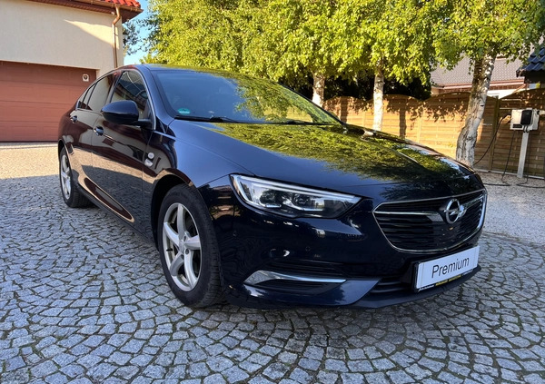 Opel Insignia cena 60900 przebieg: 179000, rok produkcji 2019 z Brwinów małe 232